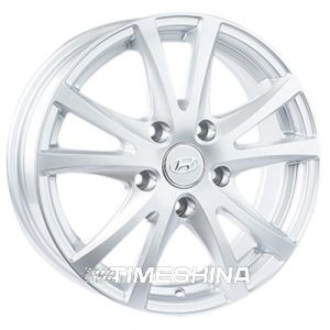 Литые диски Replica Hyundai (JT2036) W6 R15 PCD5x114.3 ET38 DIA67.1 silver