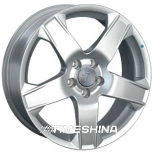 Литые диски Replay Chevrolet (GN35) W6 R15 PCD4x100 ET45 DIA56.6 silver