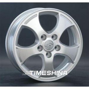 Литые диски Replay Hyundai (HND69) W6.5 R16 PCD5x114.3 ET51 DIA67.1 silver